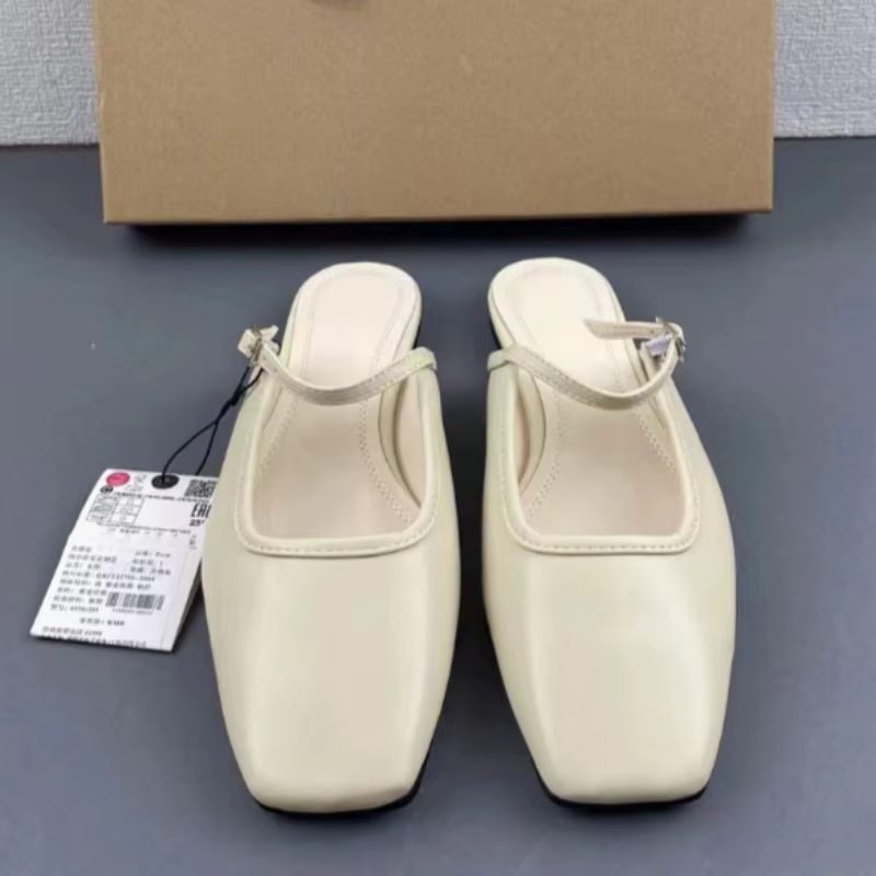 2025 Mules d'été chaussures pour femmes de luxe Slik mode solide bout carré décontracté dame sandales plates nouveau
