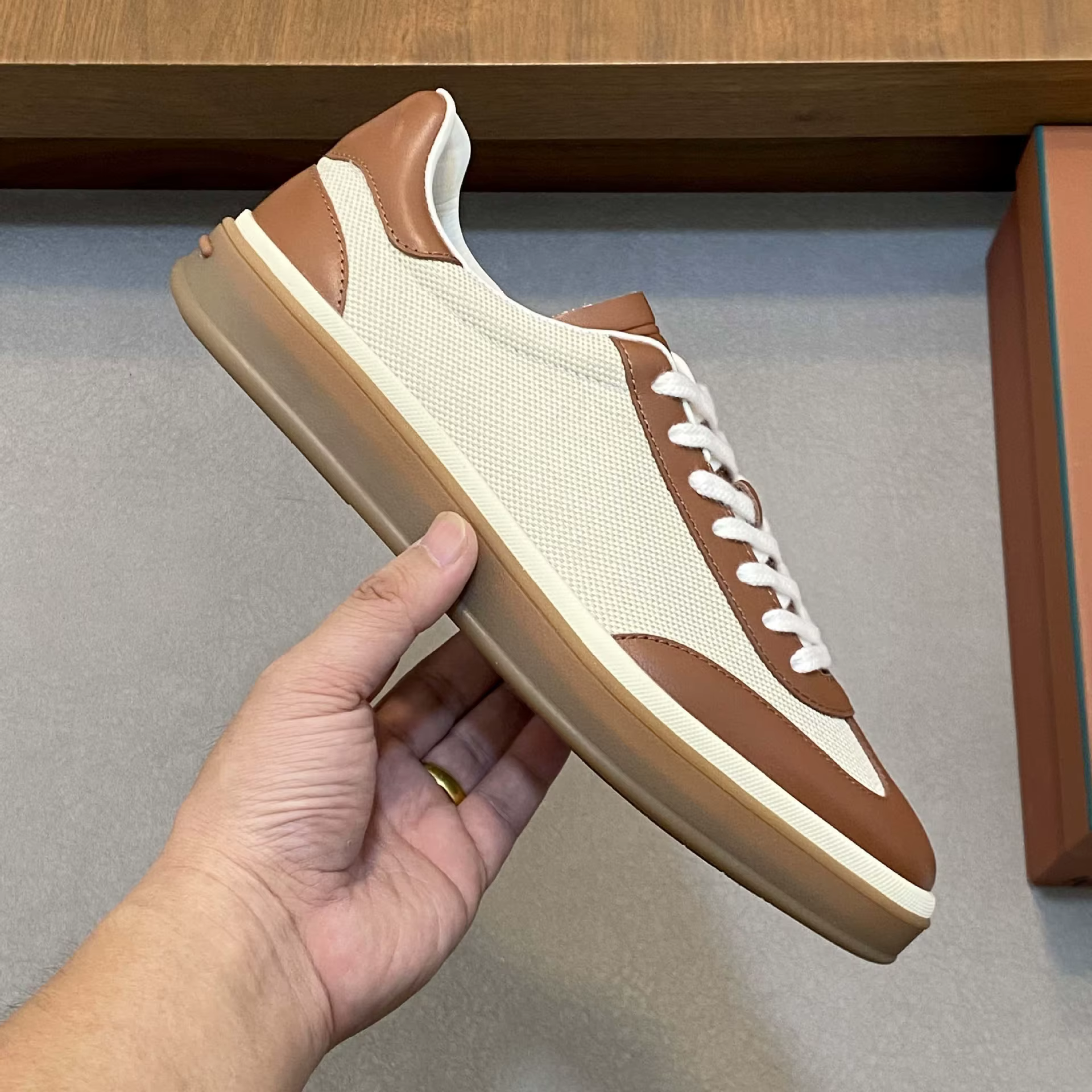 Baskets basses décontractées en cuir respirantes style rétro pour hommes – Chaussures confortables toutes saisons à