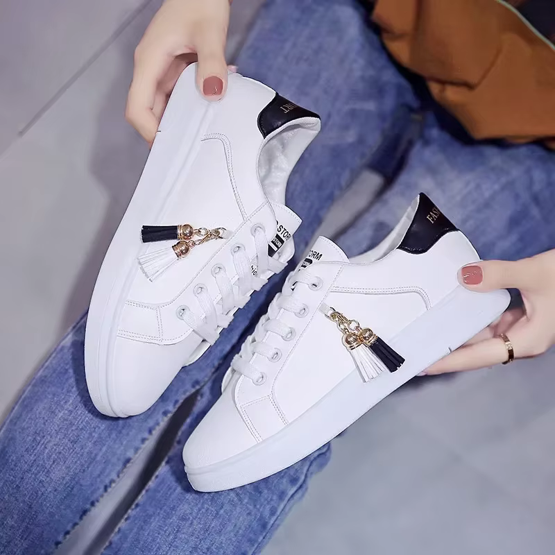 Baskets légères en cuir PU pour femmes