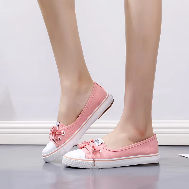 2023 baskets Chaussures pour femmes Zapatillas Mujer solide Sapatilha Feminina Zapatilla Tenis Feminino à lacets blanc