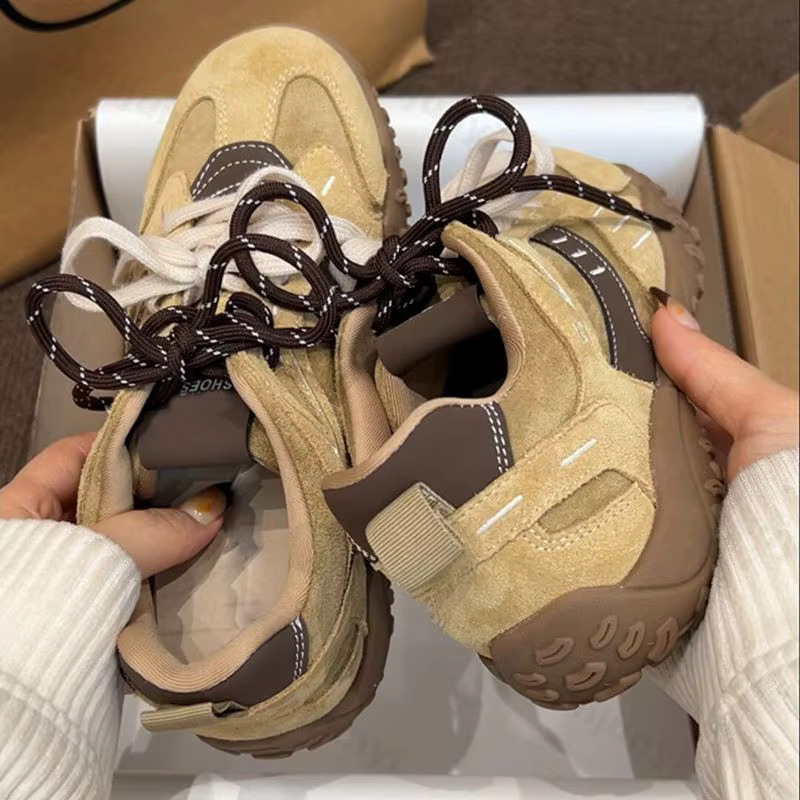 Chaussures de sport plates pour femmes