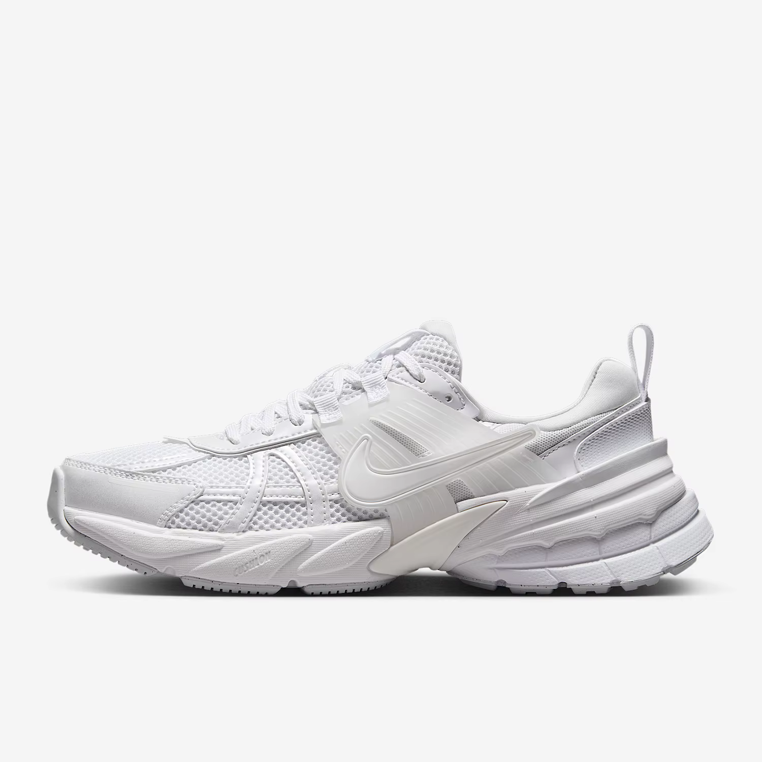 Nike V2K Run Chaussures de course rétro en maille durable pour femmes FD0736-113