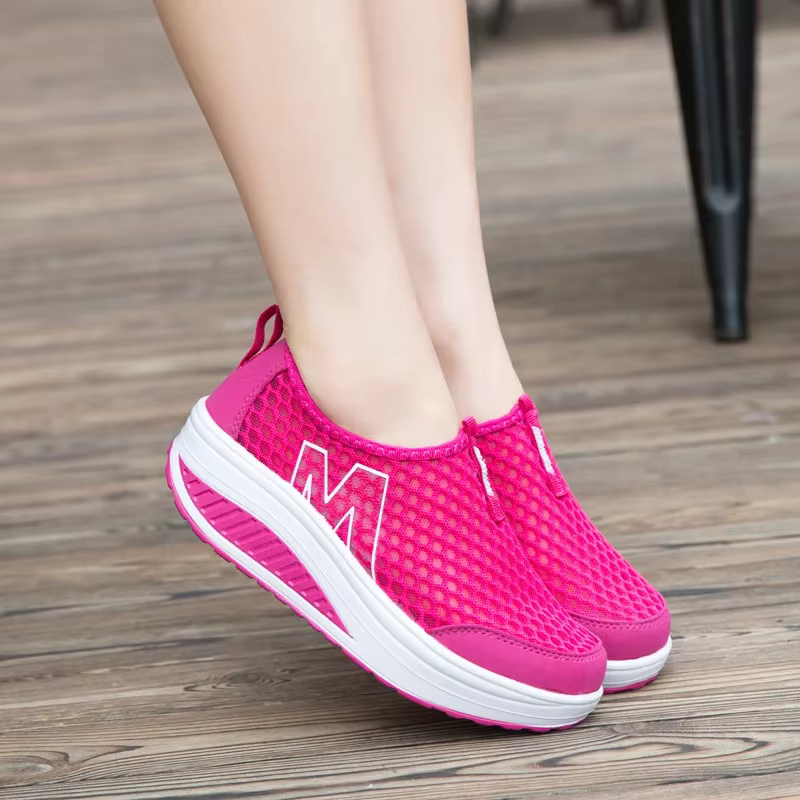 Baskets tendance pour femmes grandes tailles 35-42