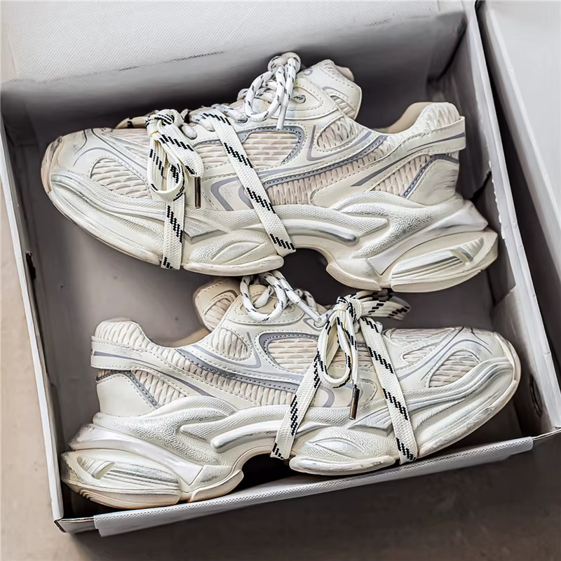 Chaussures de sport respirantes en maille pour hommes