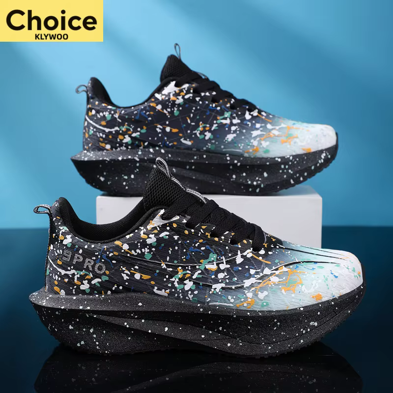 Chaussures de course avec plaque en carbone