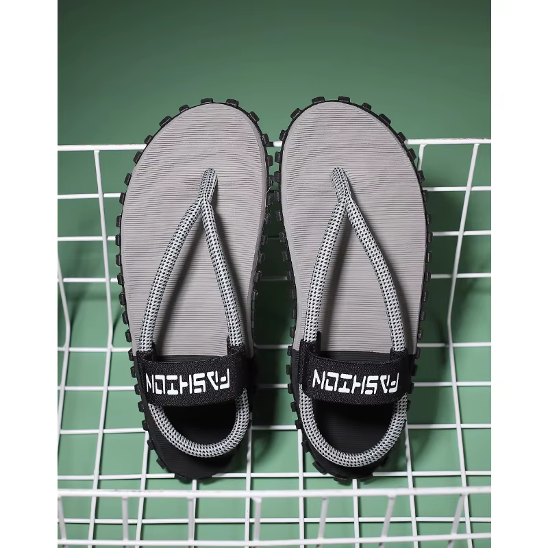 Sandales bi-vêtements originales pour hommes