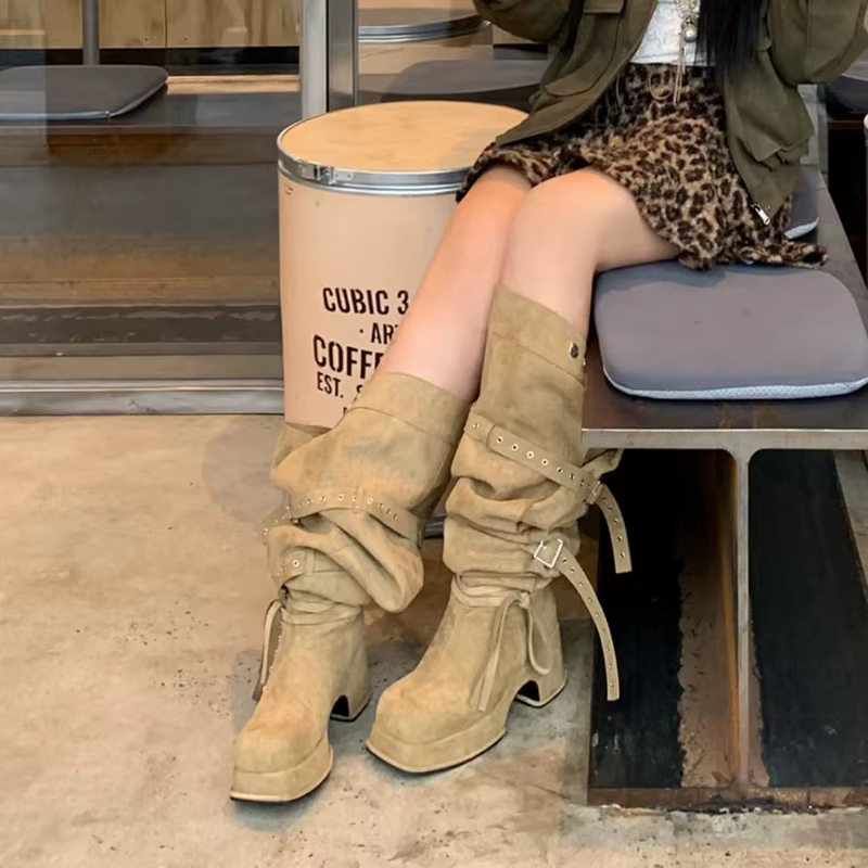 Bottes hautes à talon épais kaki pour femme