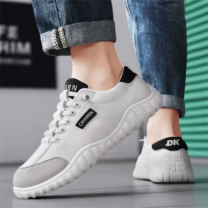 Chaussures larges pour hommes