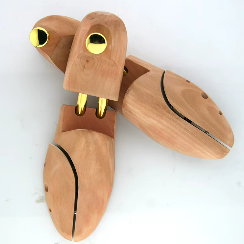 Arbres à chaussures en bois Superba de haute qualité