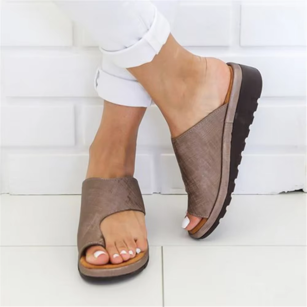 Nouvelles femmes pantoufles semelle plate décontracté doux gros orteil pied sandale