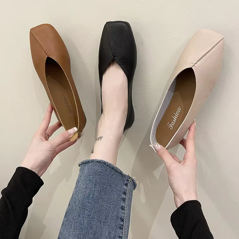 Chaussures pour femmes à tête plate à fond souple printemps automne nouveau Style chaussure de grand-mère