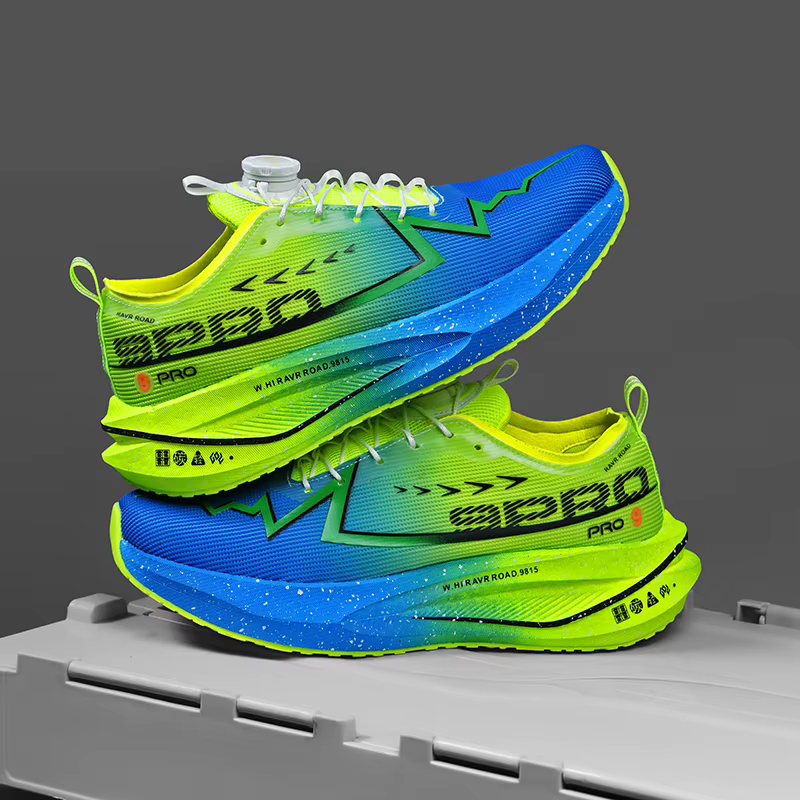 Chaussures de course en carbone avec maille respirante pour étudiants
