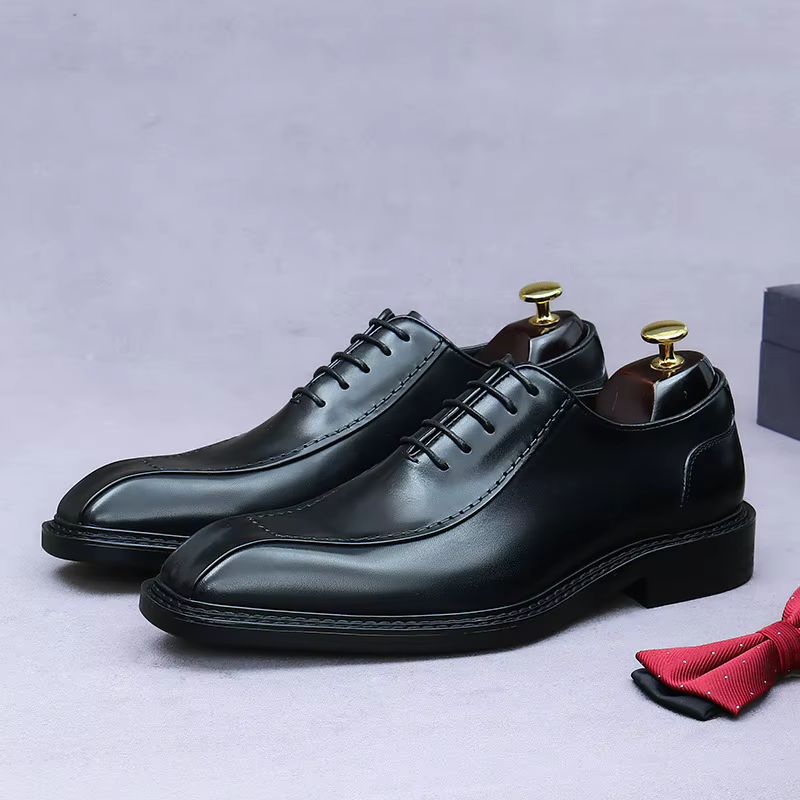 Chaussures de mariage en cuir de vachette pour hommes