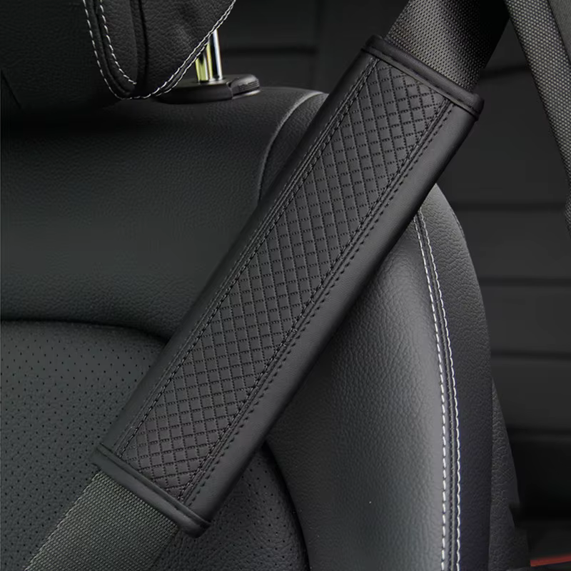 Coussin de rembourrage de ceinture de sécurité en cuir PU, accessoires de voiture, couverture initiée, protection respirante, accès intérieur automatique