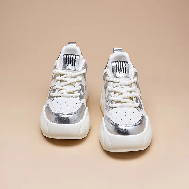 Chaussures Panda Noires et Blanches Polyvalentes Décontractées et Sportives pour Femme – Nouvelle Collection Printemps