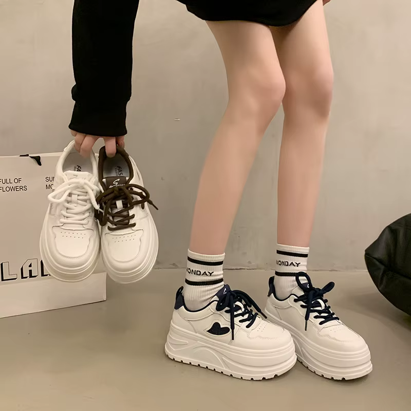 Chaussures blanches pour femmes