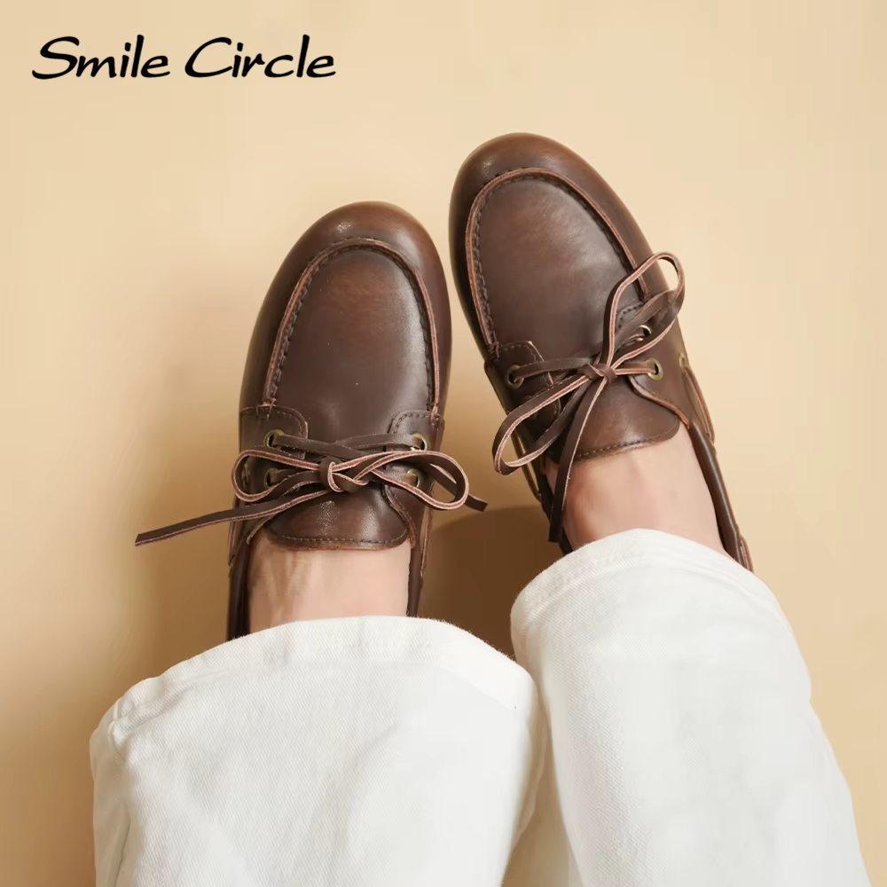 Chaussures Bateau en Cuir group pour Femme