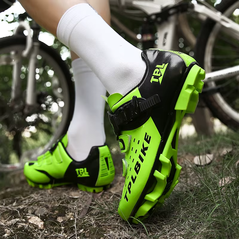 Chaussures de cyclisme professionnelles pour hommes