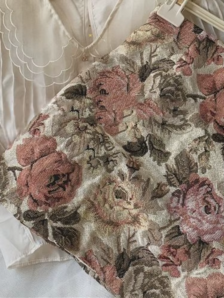 Style américain jupes femmes rétro Streetwear été fête dames florale Mini à la mode taille haute mince Maillard doux Faldas confortable
