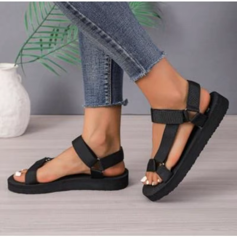 Sandales romaines à talons bas pour femmes