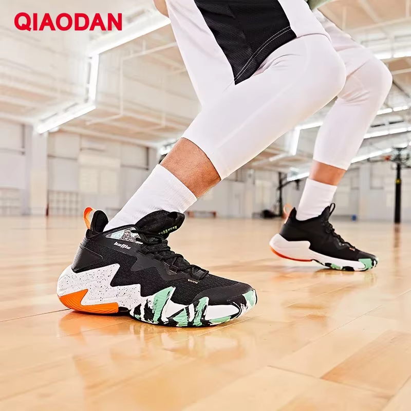 QIAODAN PoYing 2 chaussures de basket-ball professionnelles hommes 2025 mode élégant coussin antidérapant