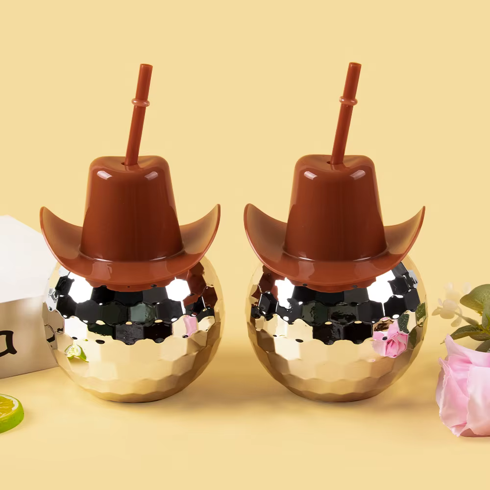 Nouvelles tasses de boule Disco avec couvercles et pailles de chapeau de Cowboy, décorations de fête d'enterrement de vie de jeune fille, fournitures de fête Disco de danse de Bar rétro des années 70