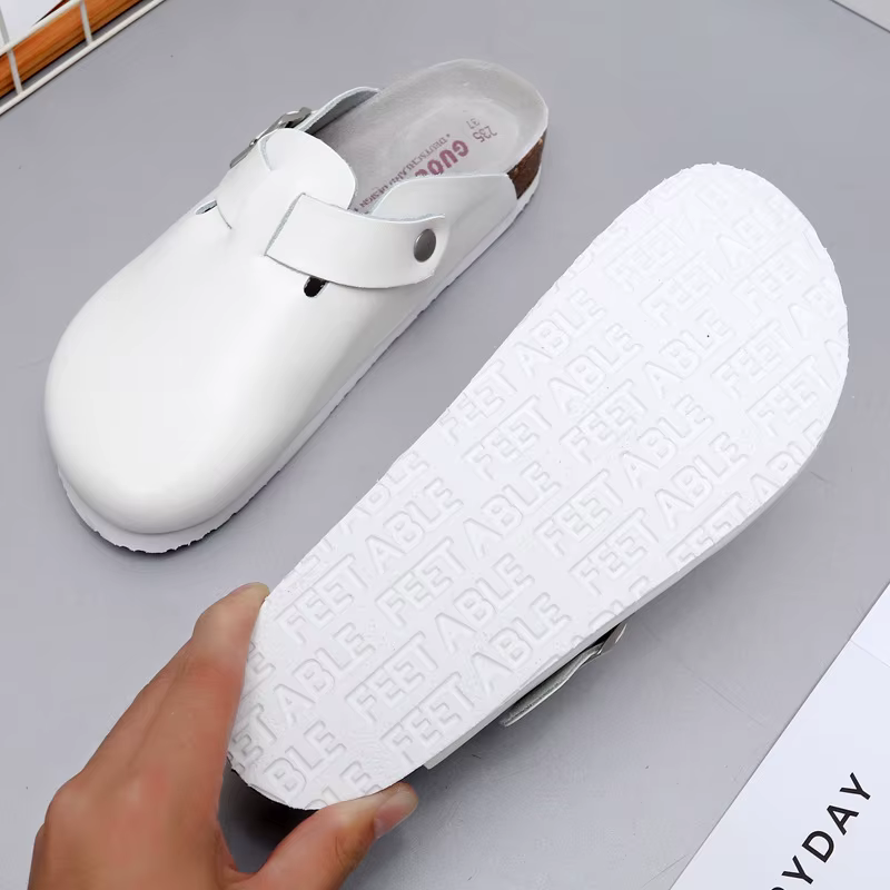 Pantoufles en cuir PU pour hommes et femmes