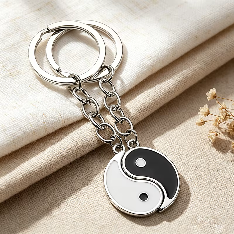 Porte-clés assorti pour Couples, accessoires cadeaux, breloques Yin Yang, chaîne, vente en gros, porte-bijoux bff paires, 2023
