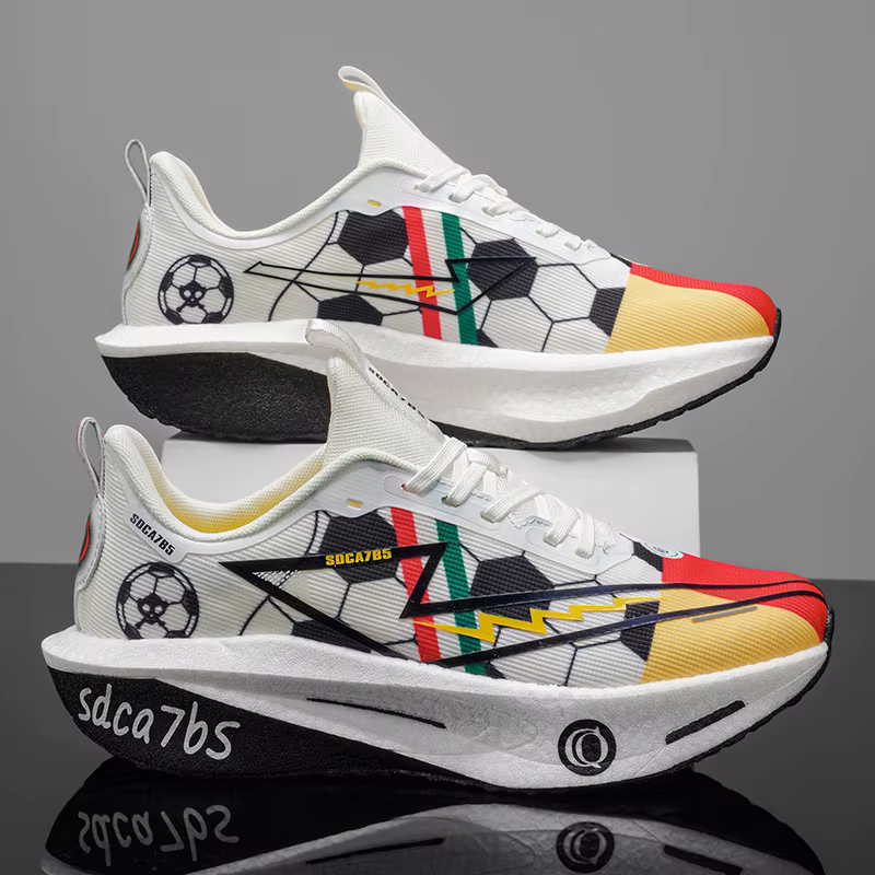 Chaussures de course avec plaque en carbone
