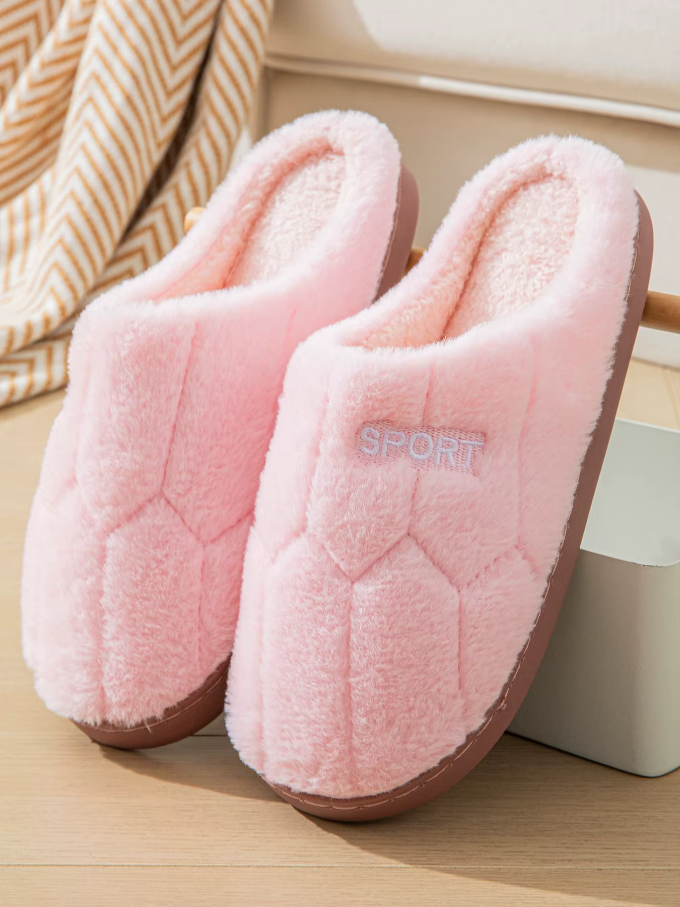 Pantoufles en coton pour femmes en automne et en hiver