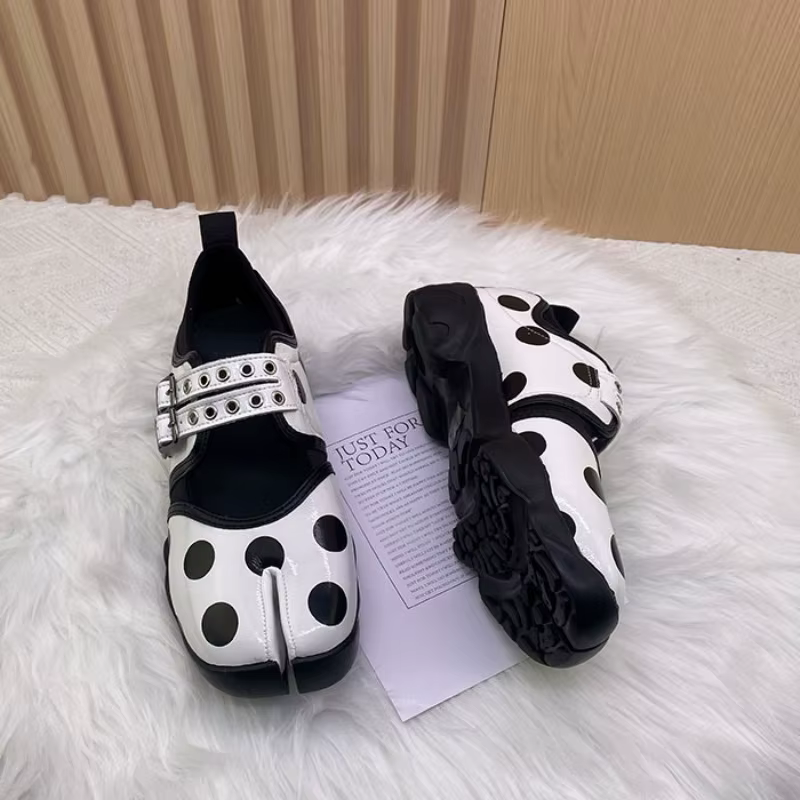Nouvelles chaussures Mary Jane pour femmes
