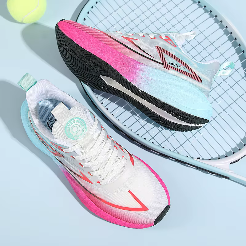 Chaussures de sport tendance pour hommes : baskets de basketball