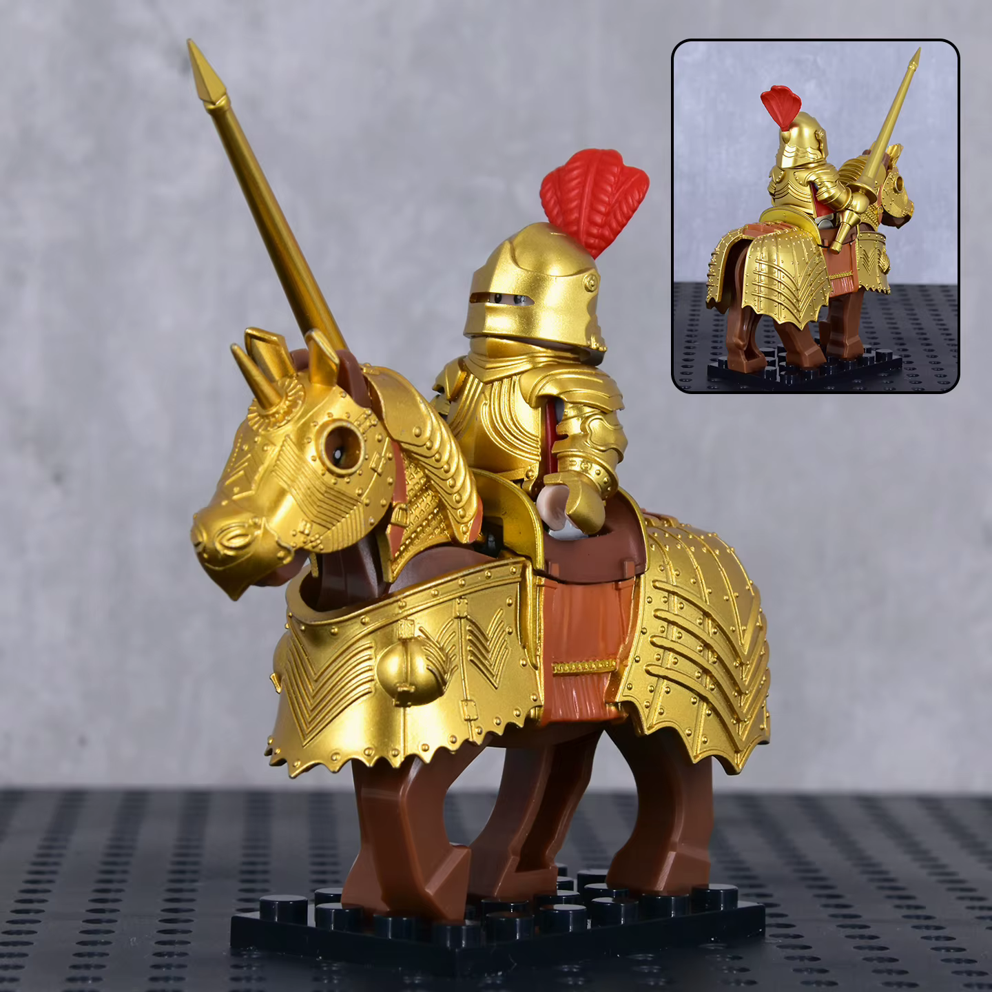 Jouet de construction de chevalier sur cheval de guerre, style gothique, plusieurs couleurs, armure détaillée, accessoires de cheval, parfait pour les thèmes médiévaux