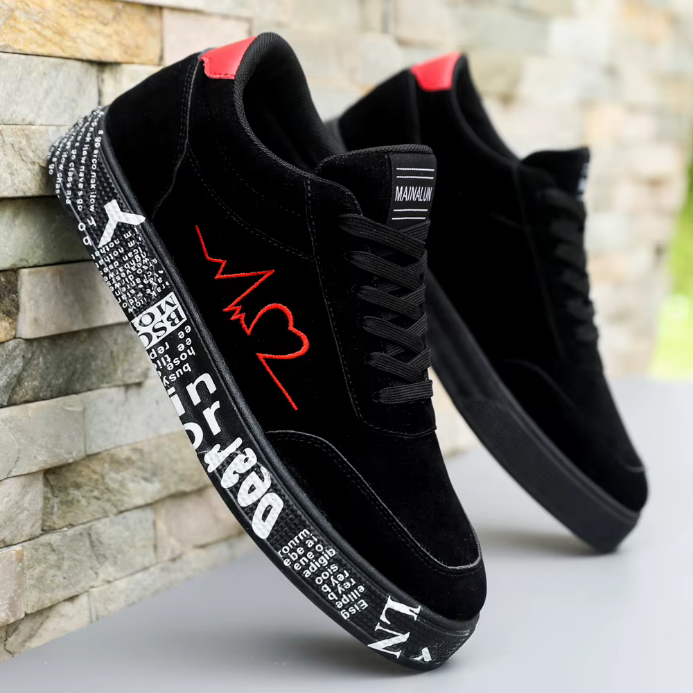 Men's lightweight casual sneakers. Everyday outdoor running and skate shoes for men. Colors: black and red. Sizes: 39 to 48.