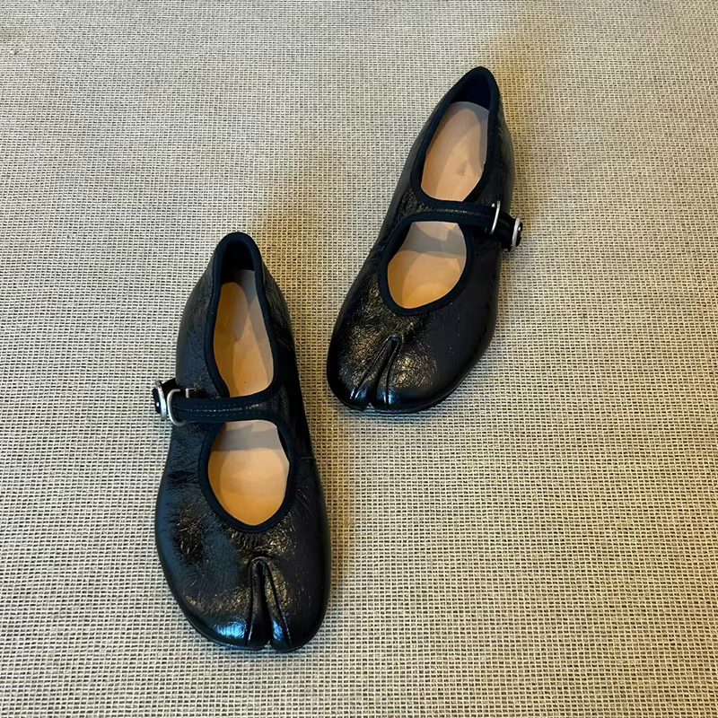 Femmes bout fendu chaussures plates un bouton Style Mary Jane