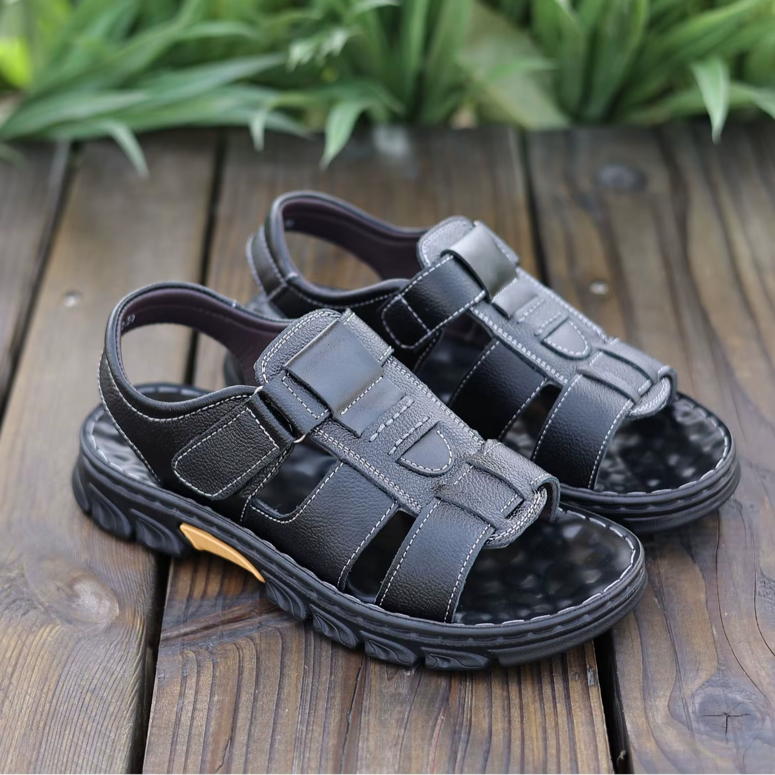 Chaussures de plage en cuir pour hommes