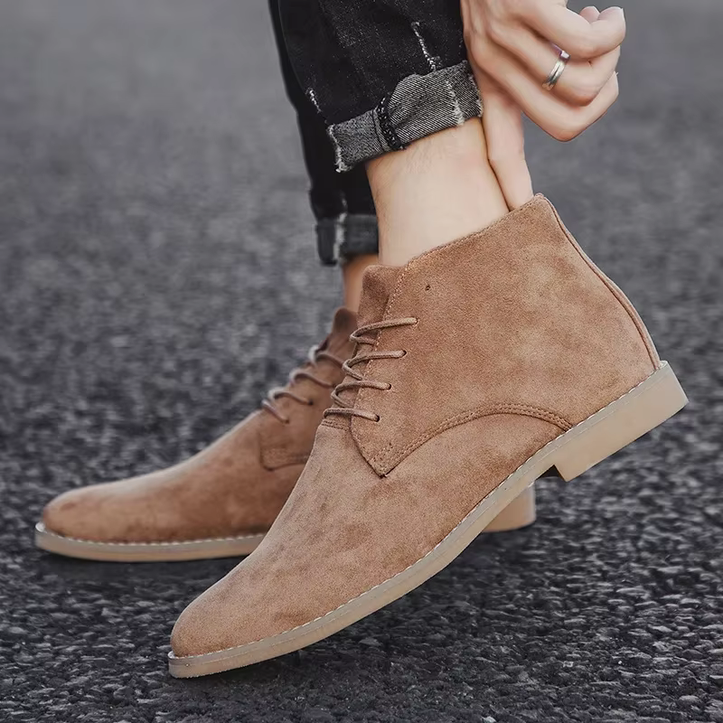 Mode marron Chelsea bottes hommes Style britannique haut en daim chaussures en cuir