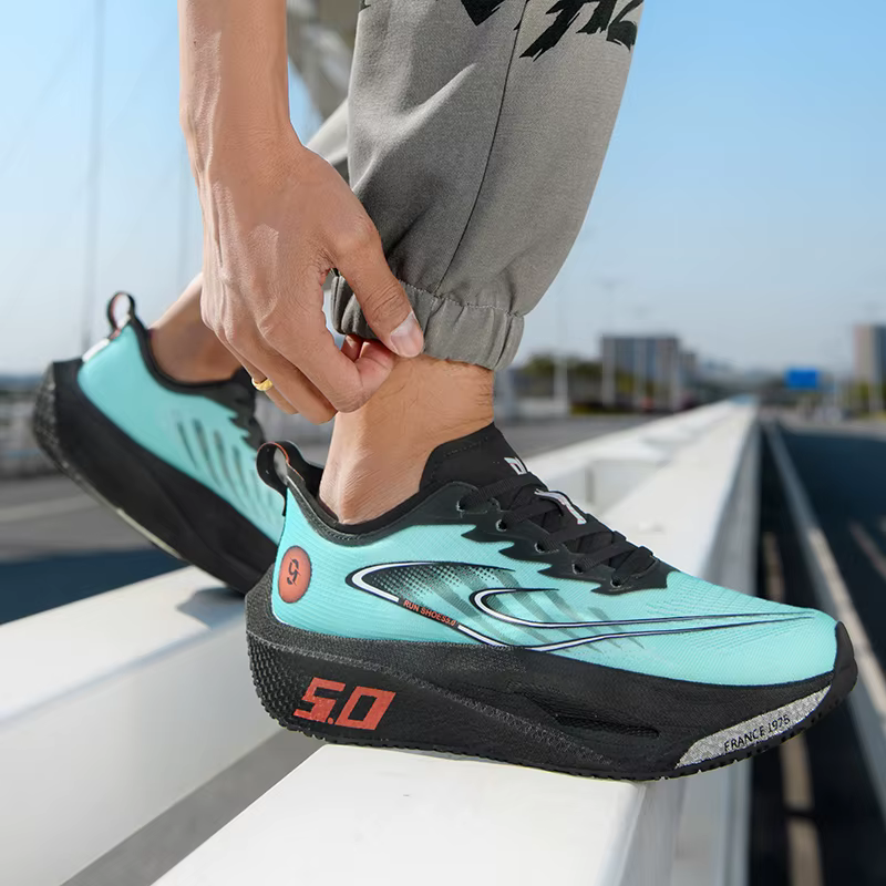Zapatillas de running Sapatos Nouvelles chaussures de sport pour hommes et femmes