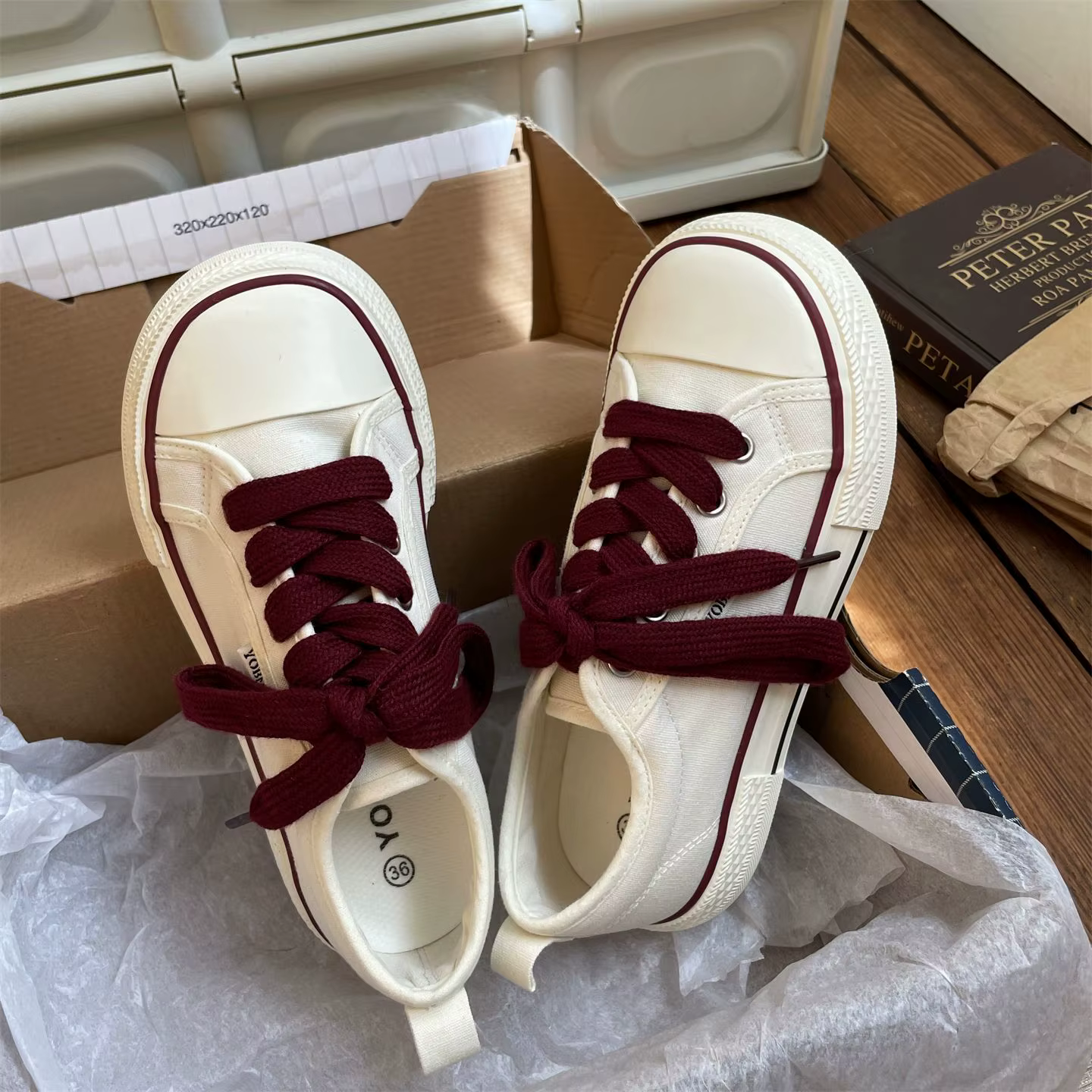 Chaussures plates en toile pour femmes