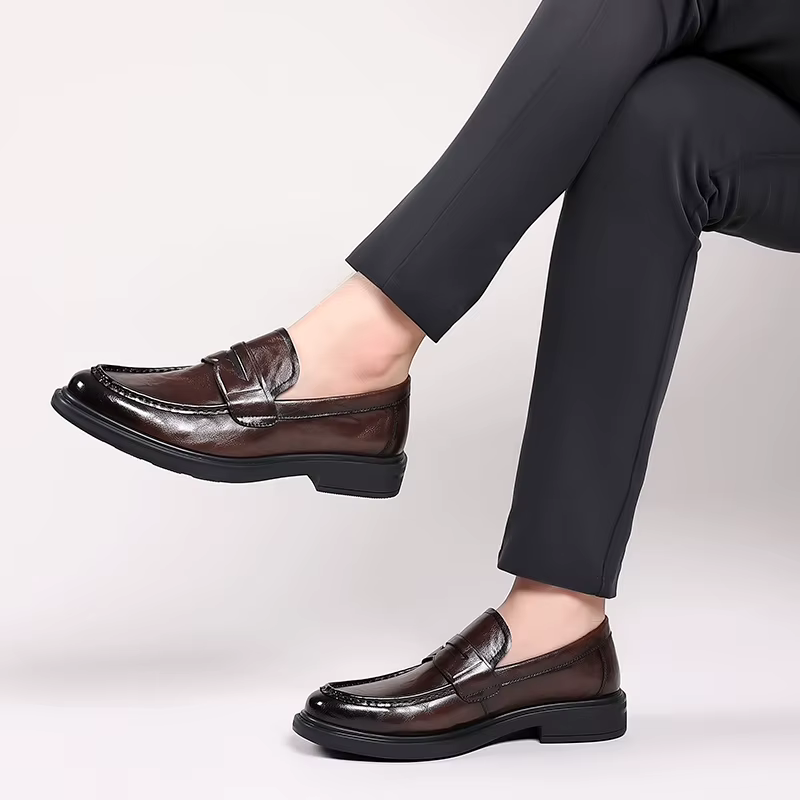 Chaussures italiennes à enfiler en cuir haut de gamme pour hommes