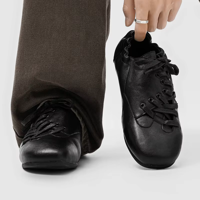 Chaussures à enfiler en cuir au Design français pour femmes