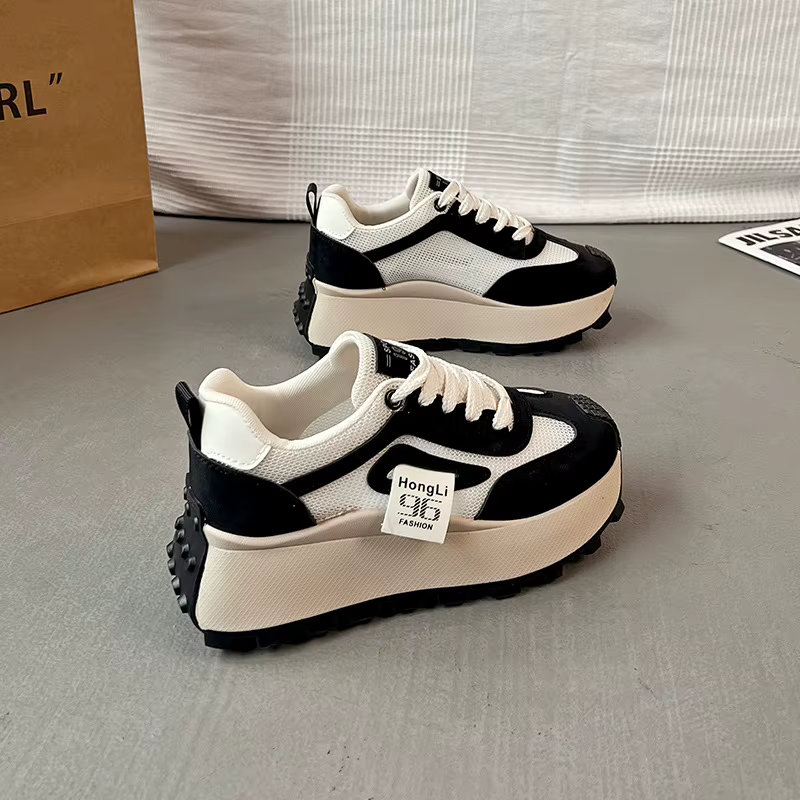 Grosses automne nouvelles femmes chaussures Csaual baskets de course mode à lacets Patchwork en cuir Sneaker