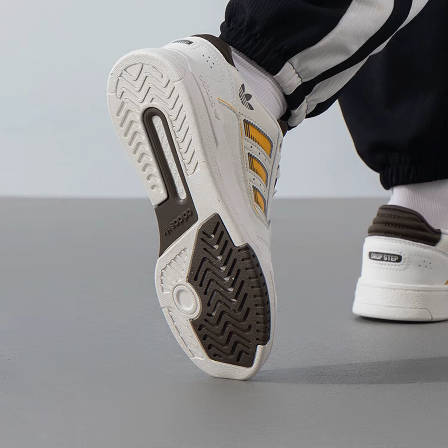 Adidas officiel authentique trois rayures unisexe rétro à lacets baskets basses JP5886