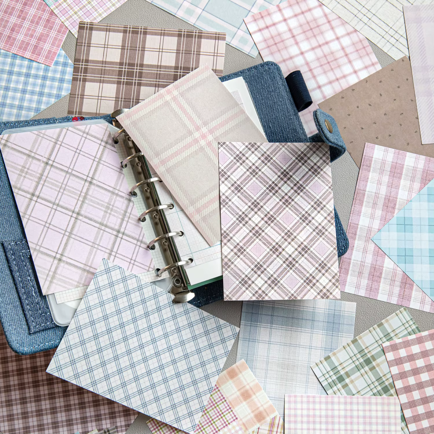 50pcs créatif plaid décor Scrapbook Vintage matériel papier Kit bricolage indésirable Journal Collage Album Photo rétro fond papier ﻿