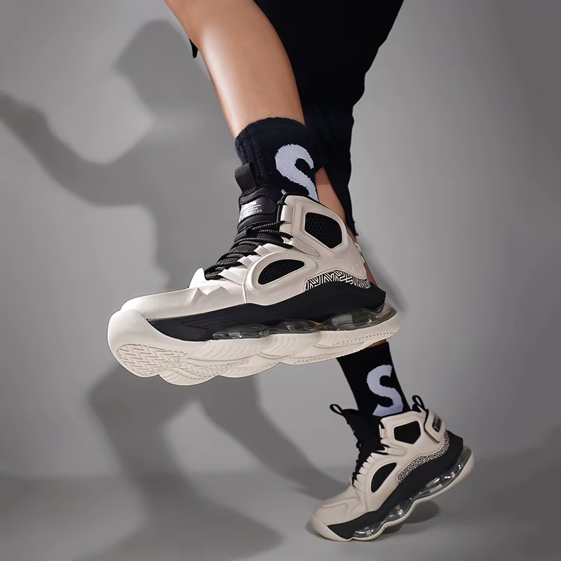 Chaussures de basket-ball pour hommes