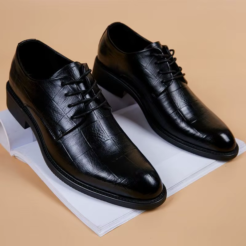Chaussures de soirée en cuir pointu pour hommes