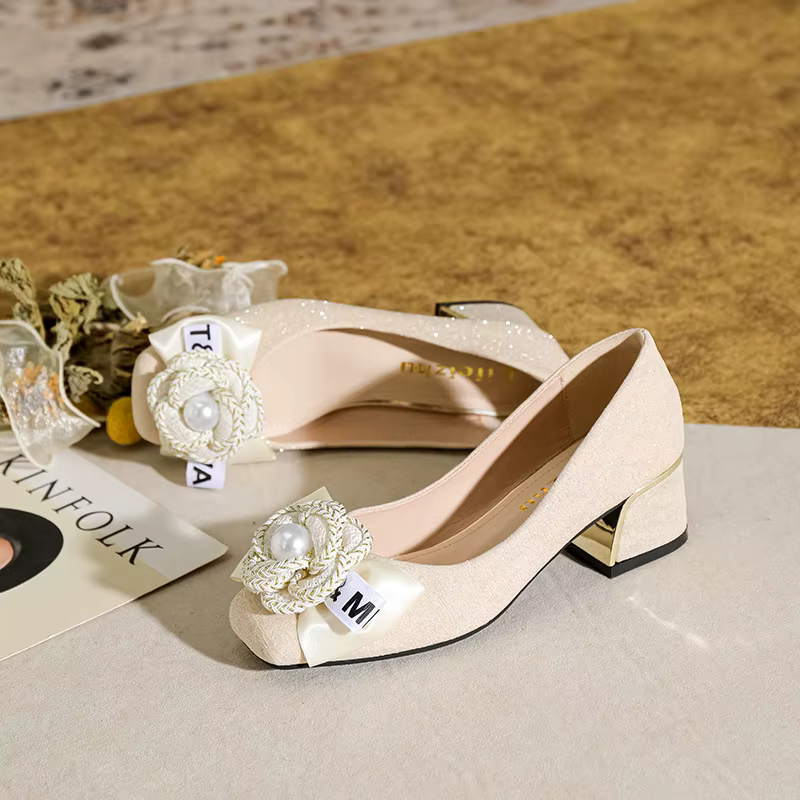 2025 grande taille chaussures pour femmes mode pompes Sexy fille fleurs talons hauts