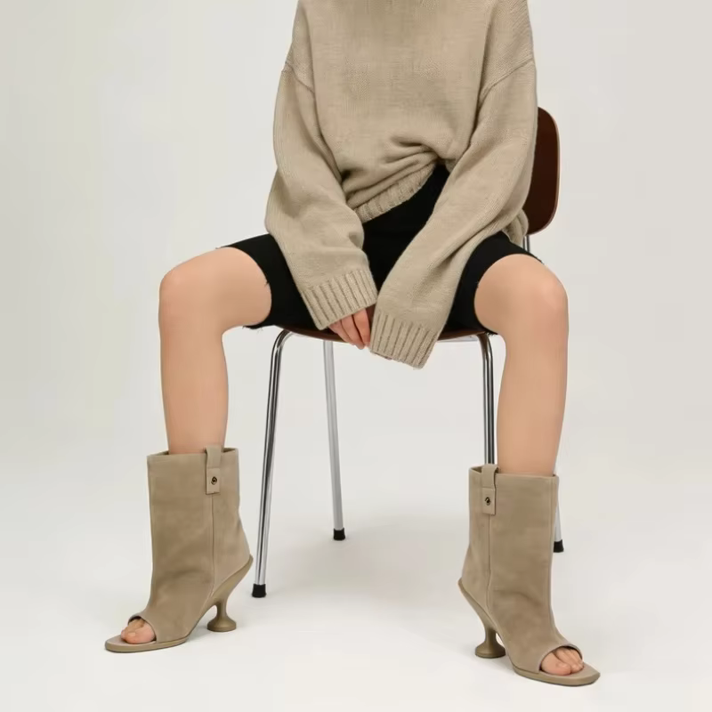 Nouvelles Bottes Courtes à Bout Rond et Large pour le Printemps et l'Été