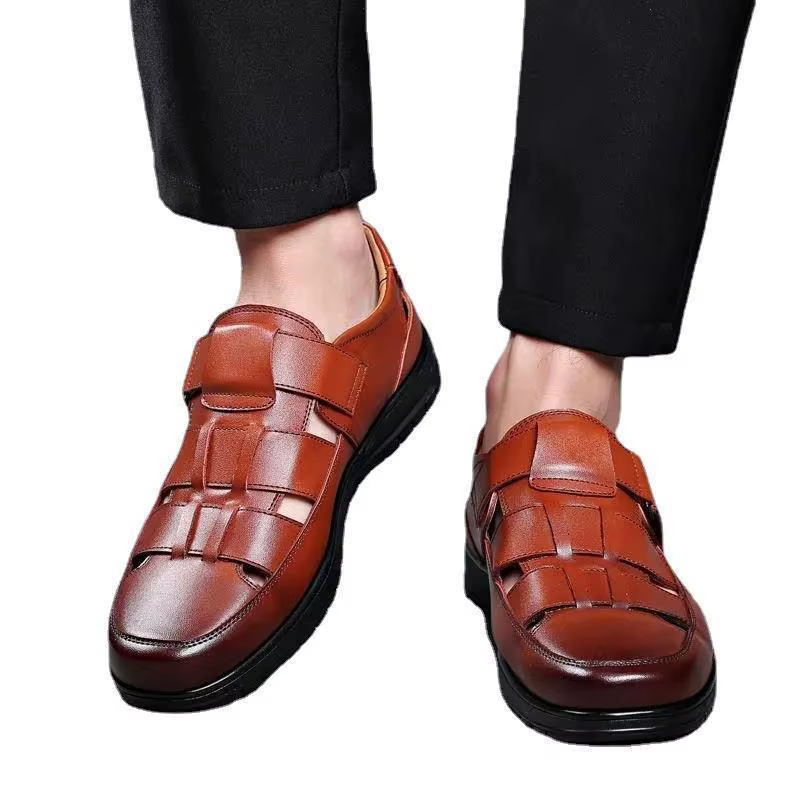 Chaussures en cuir noir pour hommes