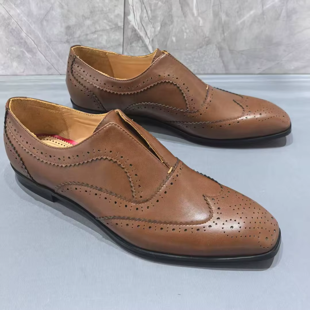 Chaussures Homme en Cuir Marron Neuf à Bout Carré